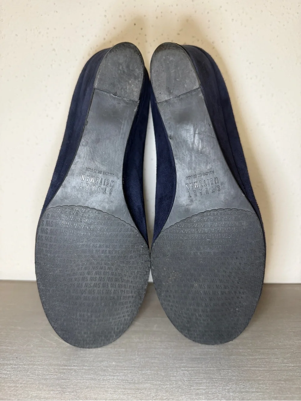 Stuart Weitzman Navy Blue Suede Wedge Pumps Round Toe Dress Shoes Spain Size 8 - Picture 10 of 13